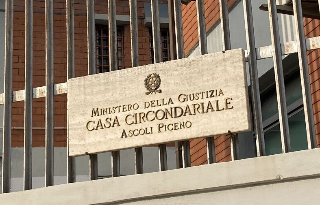 L’Ascoli Calcio in visita ai detenuti del carcere di Marino del Tronto